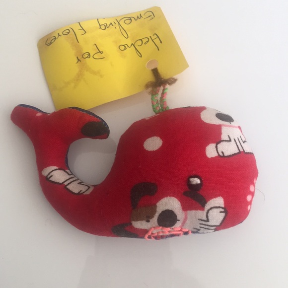One handmade whale 🐳 keychain ornament - Picture 2 of 3